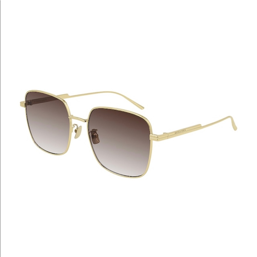 New Bottega Veneta Sunglasses Metal Square - Shiny Gold & Brown Gradient REVOLVE